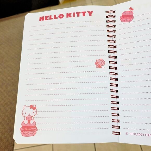 Brand New Sanrio Hello Kitty Notebook - Picture 4 of 6